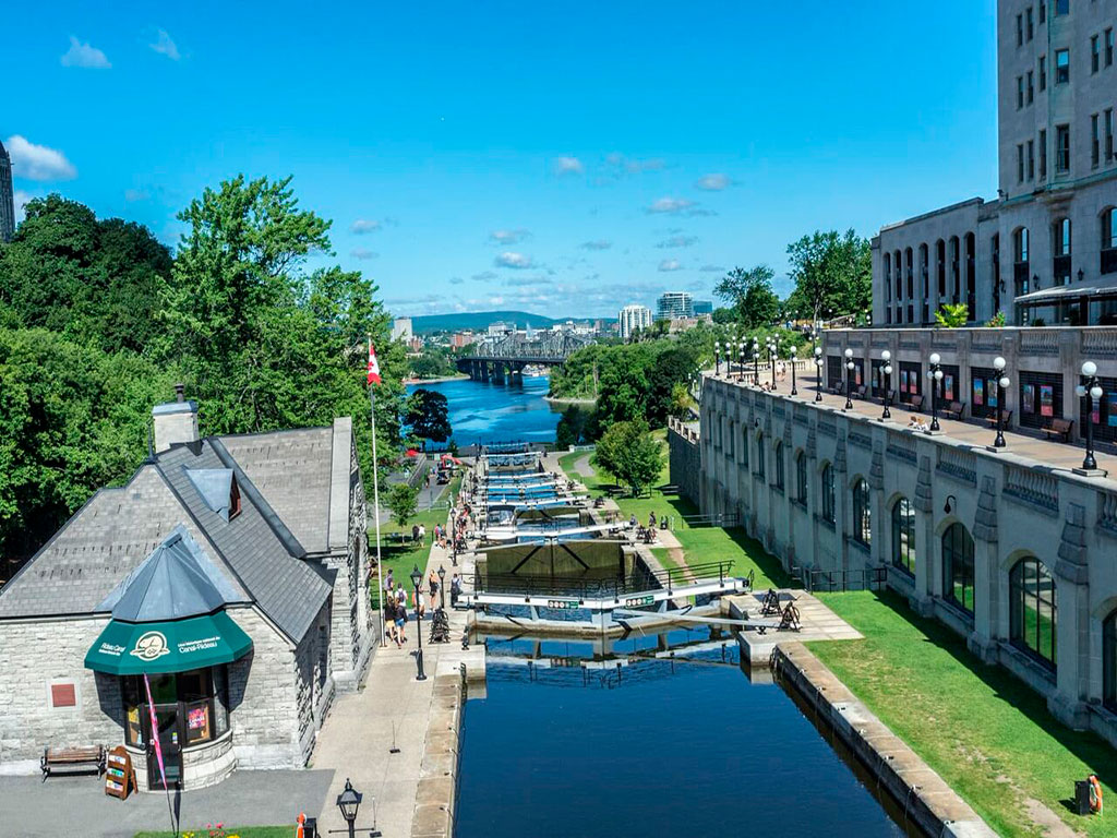 rideau-canal-ottawa